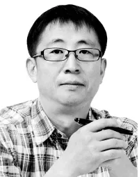 [칼럼] [김홍표의 과학 한 귀퉁이]적혈구 산에 오르다